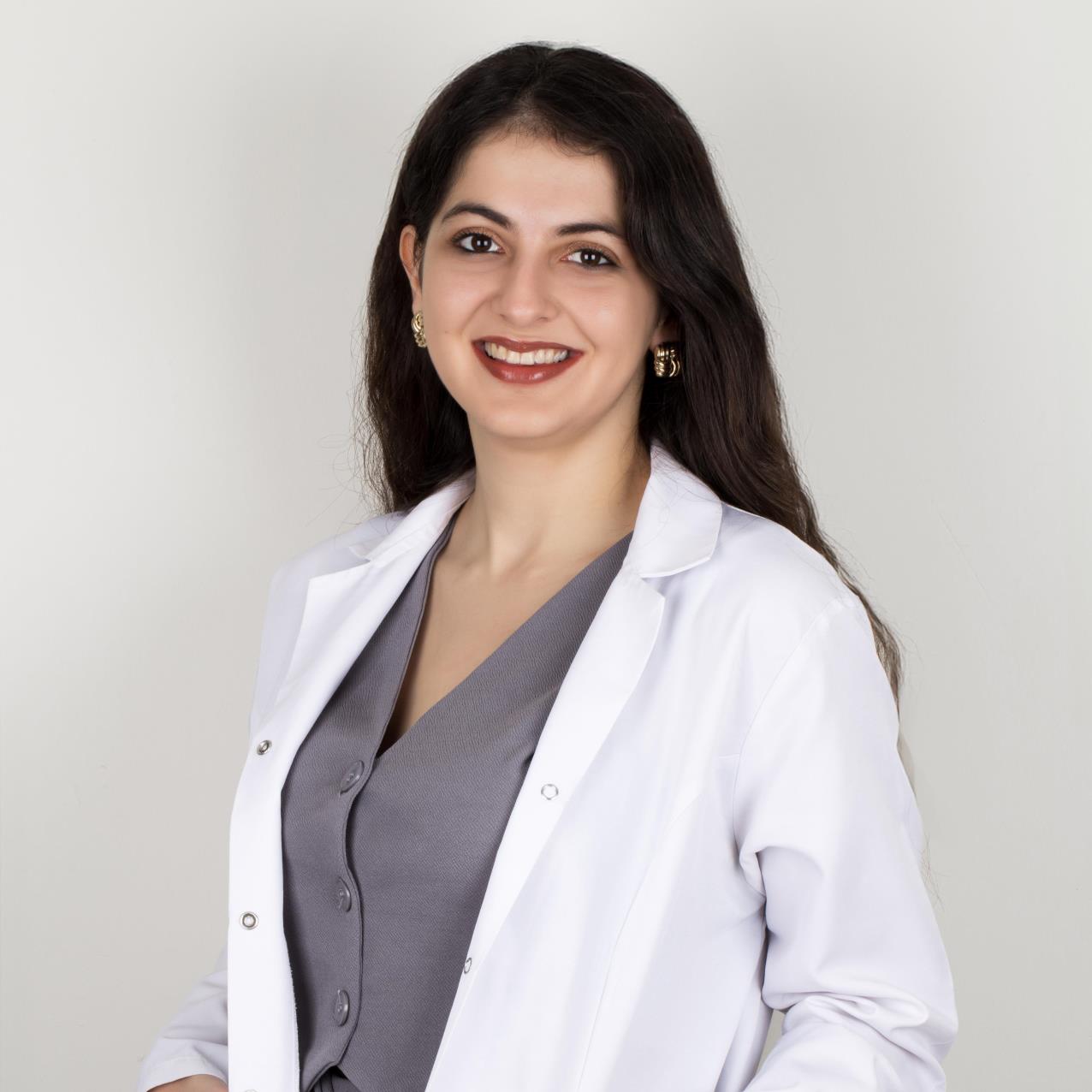 Dt. Aynur Şenyürek